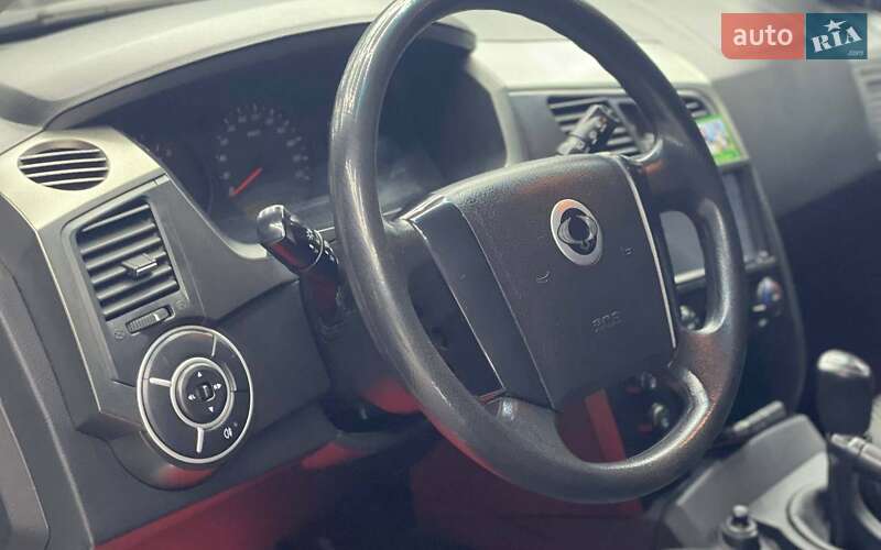 Внедорожник / Кроссовер SsangYong Kyron 2010 в Черновцах