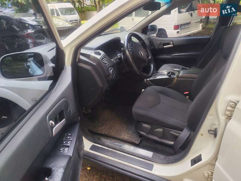 Внедорожник / Кроссовер SsangYong Kyron 2009 в Львове