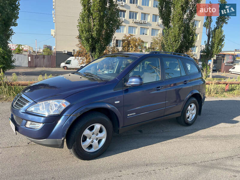 Внедорожник / Кроссовер SsangYong Kyron 2011 в Киеве
