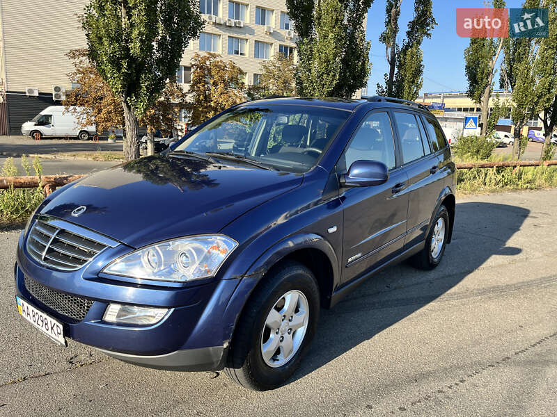 Внедорожник / Кроссовер SsangYong Kyron 2011 в Киеве