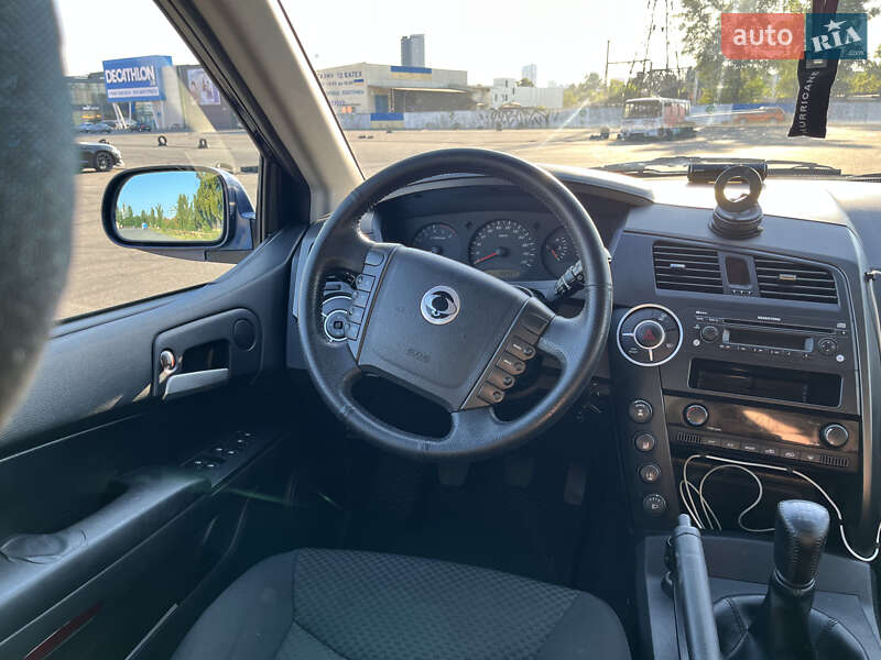 Внедорожник / Кроссовер SsangYong Kyron 2011 в Киеве