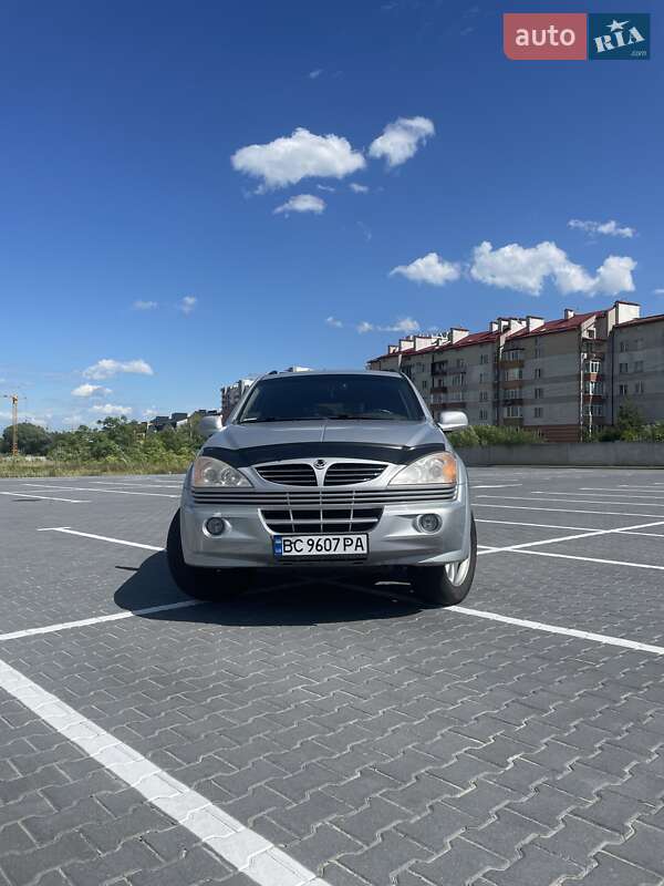 Позашляховик / Кросовер SsangYong Kyron 2006 в Львові
