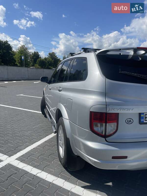 Позашляховик / Кросовер SsangYong Kyron 2006 в Львові