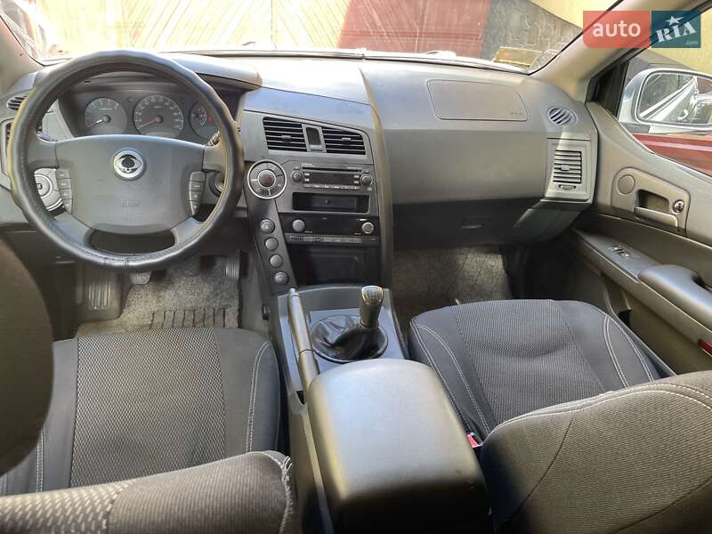 Позашляховик / Кросовер SsangYong Kyron 2006 в Львові