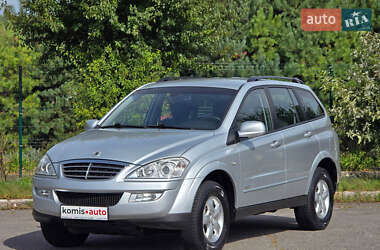 Внедорожник / Кроссовер SsangYong Kyron 2010 в 