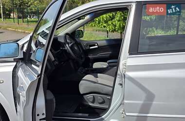 Внедорожник / Кроссовер SsangYong Kyron 2010 в 