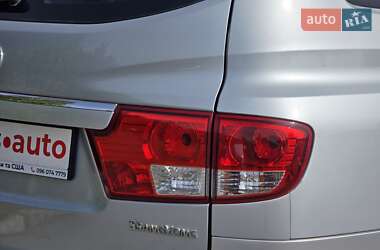 Внедорожник / Кроссовер SsangYong Kyron 2010 в 