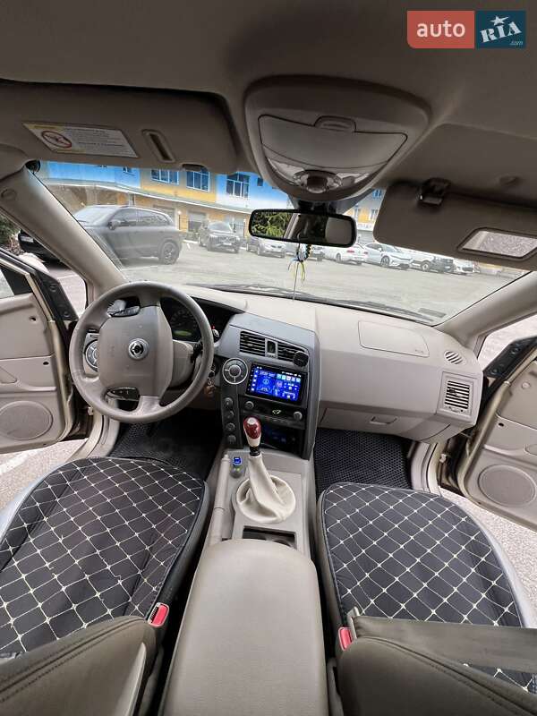 Внедорожник / Кроссовер SsangYong Kyron 2006 в Киеве фото 10 Внедорожник / Кроссовер SsangYong Kyron 2006 в Киеве