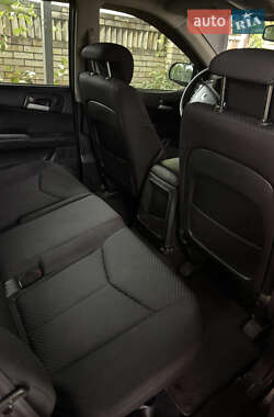 Внедорожник / Кроссовер SsangYong Kyron 2010 в 