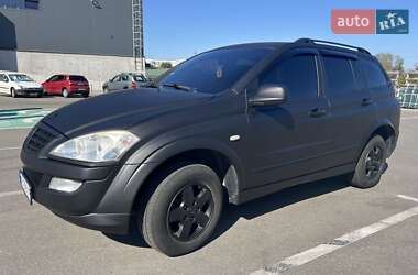 Седан SsangYong Kyron 2013 в 