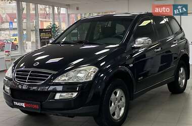 Позашляховик / Кросовер SsangYong Kyron 2010 в 