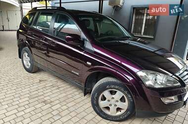 Внедорожник / Кроссовер SsangYong Kyron 2010 в 
