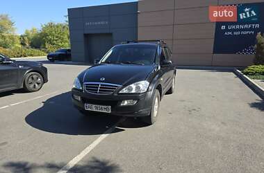 Позашляховик / Кросовер SsangYong Kyron 2009 в 