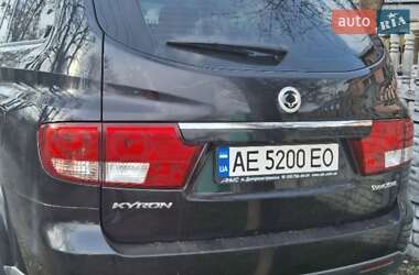 Позашляховик / Кросовер SsangYong Kyron 2011 в 