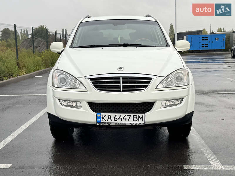 Внедорожник / Кроссовер SsangYong Kyron 2013 в Киеве
