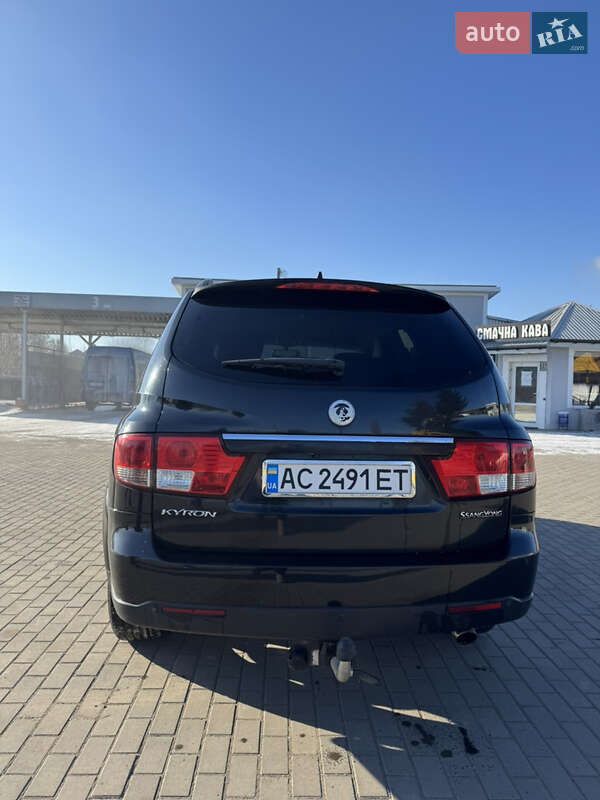 Позашляховик / Кросовер SsangYong Kyron 2010 в Горохові