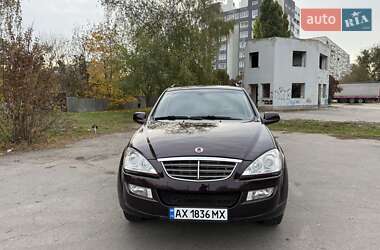 Позашляховик / Кросовер SsangYong Kyron 2010 в 