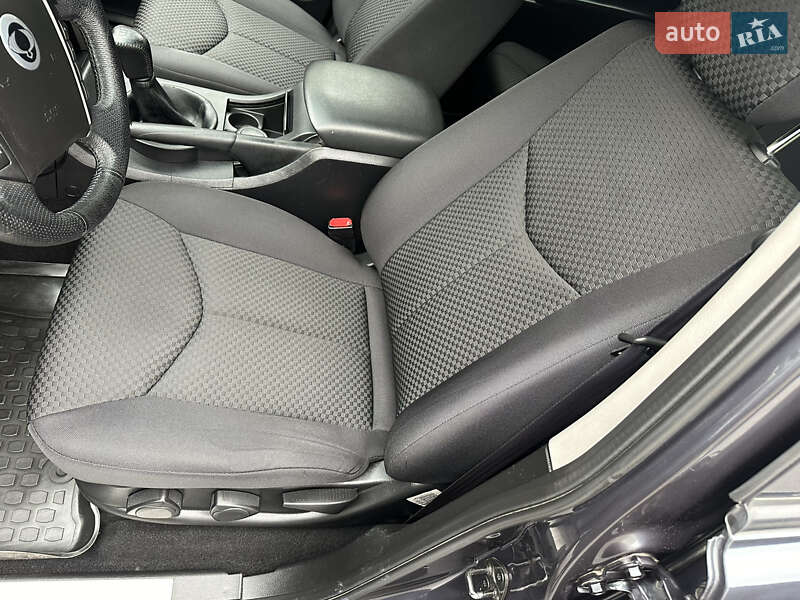 Позашляховик / Кросовер SsangYong Kyron 2012 в Білій Церкві фото 14 Позашляховик / Кросовер SsangYong Kyron 2012 в Білій Церкві