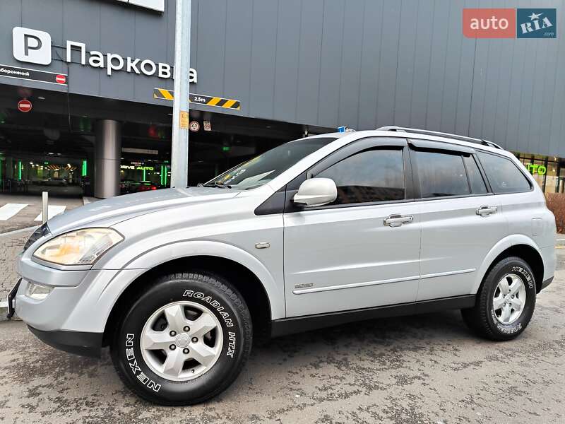 Позашляховик / Кросовер SsangYong Kyron 2010 в Києві фото 9 Позашляховик / Кросовер SsangYong Kyron 2010 в Києві