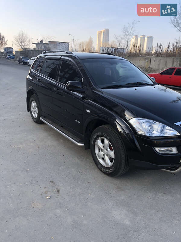 Внедорожник / Кроссовер SsangYong Kyron 2013 в Киеве