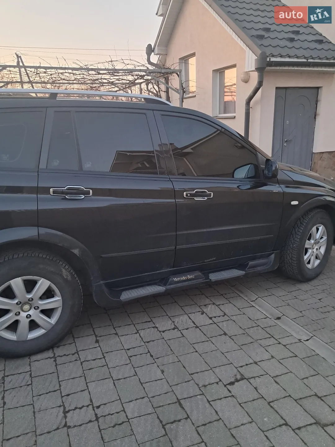 2010 SsangYong Kyron - мініатюра 5