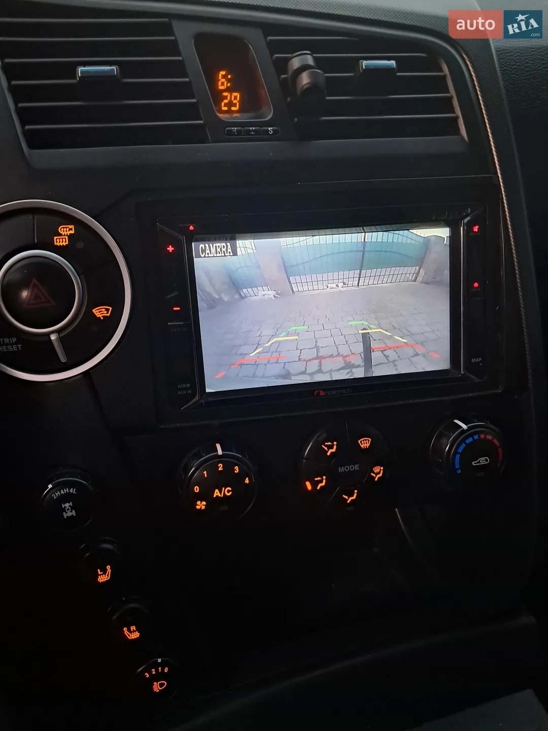 2010 SsangYong Kyron - мініатюра 11