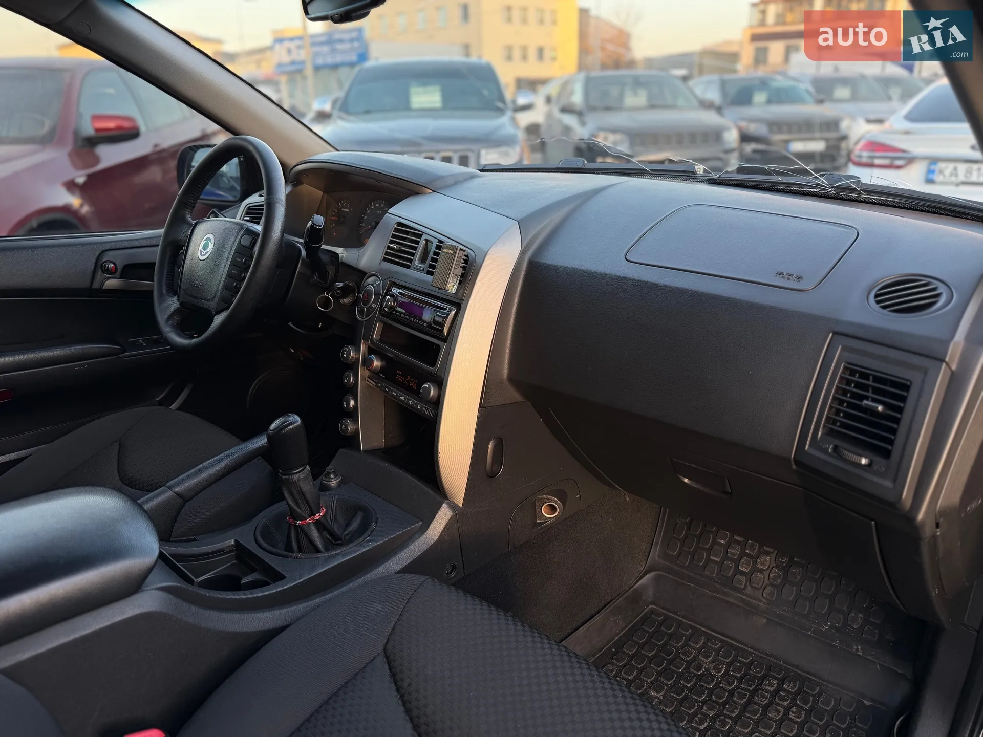 2012 SsangYong Kyron - мініатюра 13