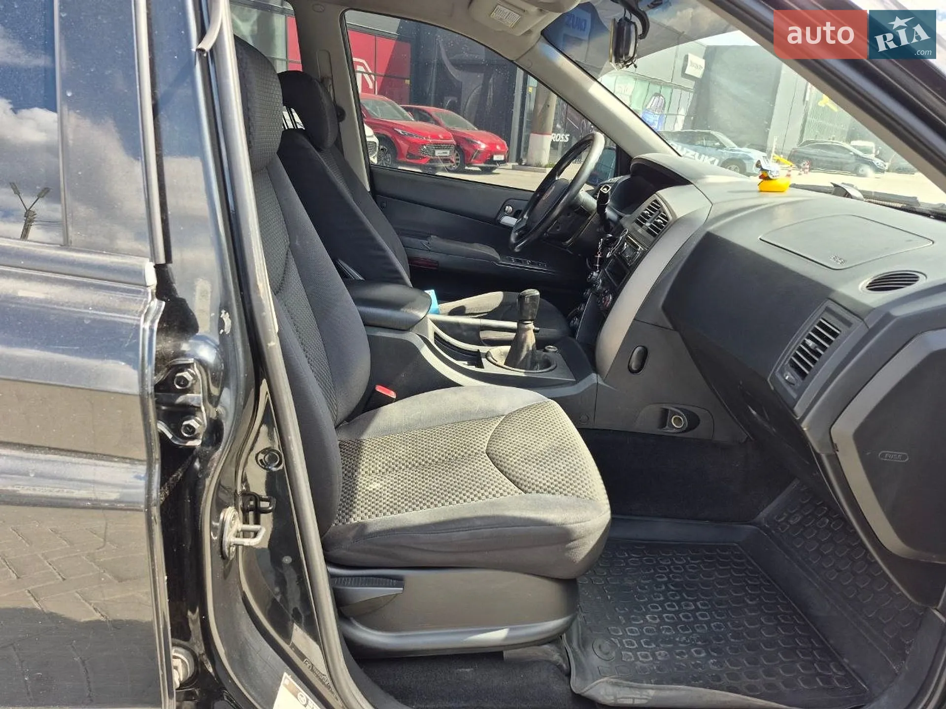 2010 SsangYong Kyron - мініатюра 17