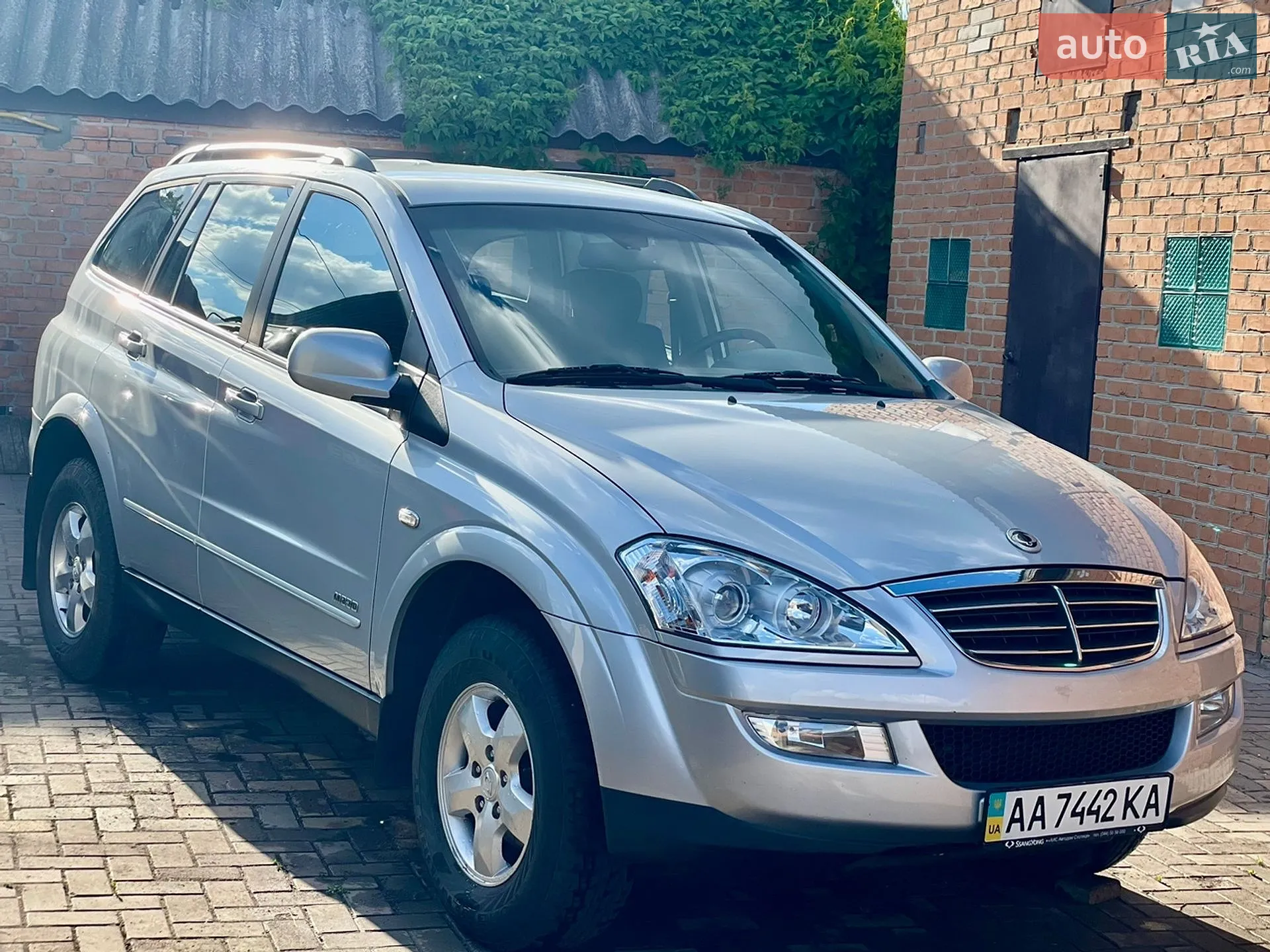 2010 SsangYong Kyron - мініатюра 9