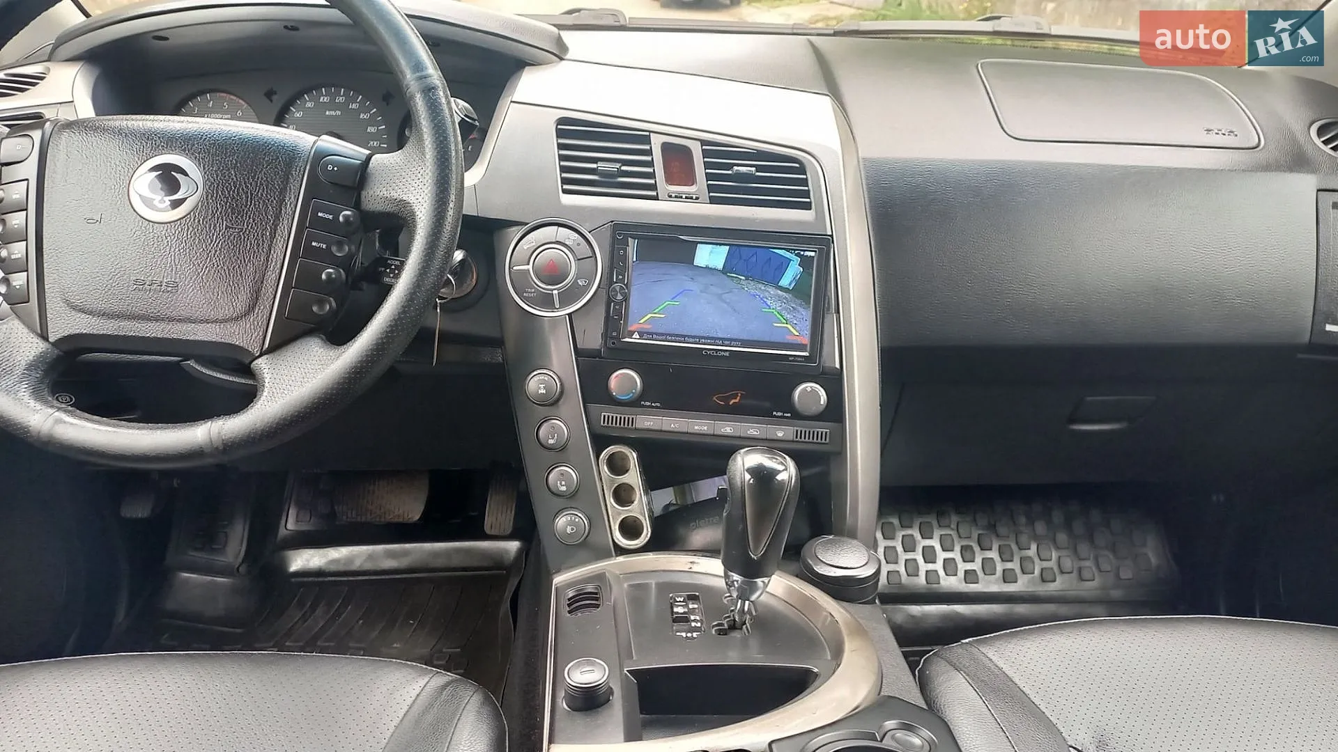 2012 SsangYong Kyron - мініатюра 10