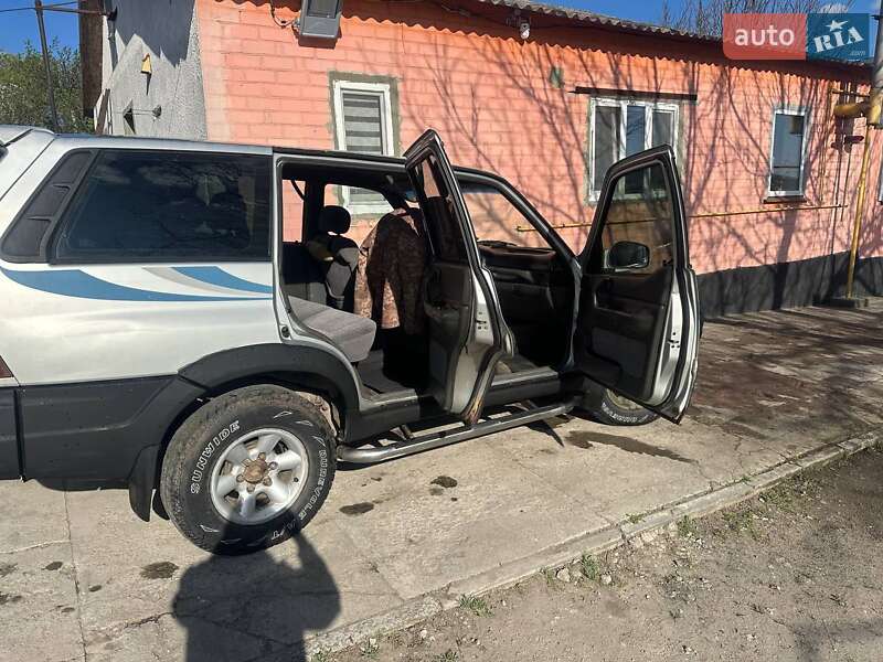 Внедорожник / Кроссовер SsangYong Musso 1996 в Запорожье