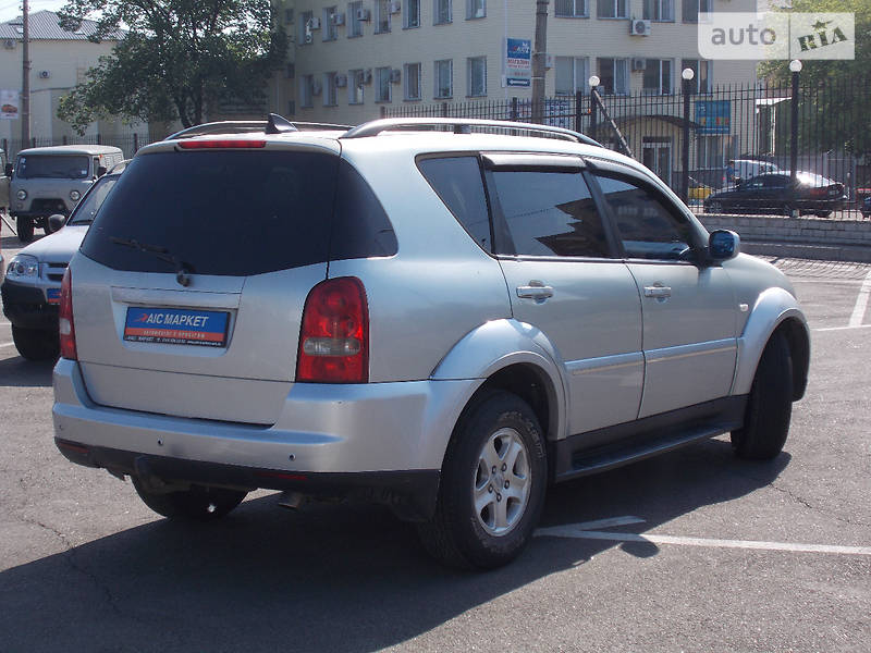 Внедорожник / Кроссовер SsangYong Rexton 2008 в Киеве