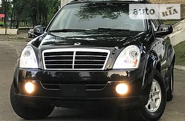 Внедорожник / Кроссовер SsangYong Rexton 2009 в Каменском