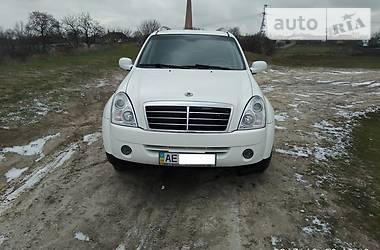 Внедорожник / Кроссовер SsangYong Rexton 2009 в Днепре