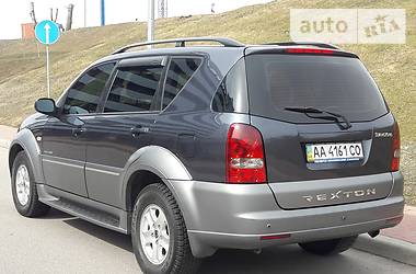 Внедорожник / Кроссовер SsangYong Rexton 2007 в 