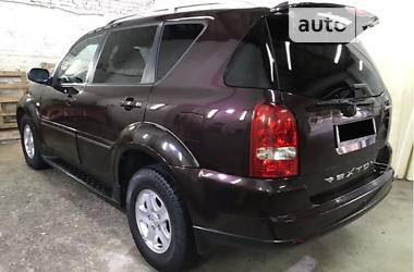 Внедорожник / Кроссовер SsangYong Rexton 2009 в Киеве