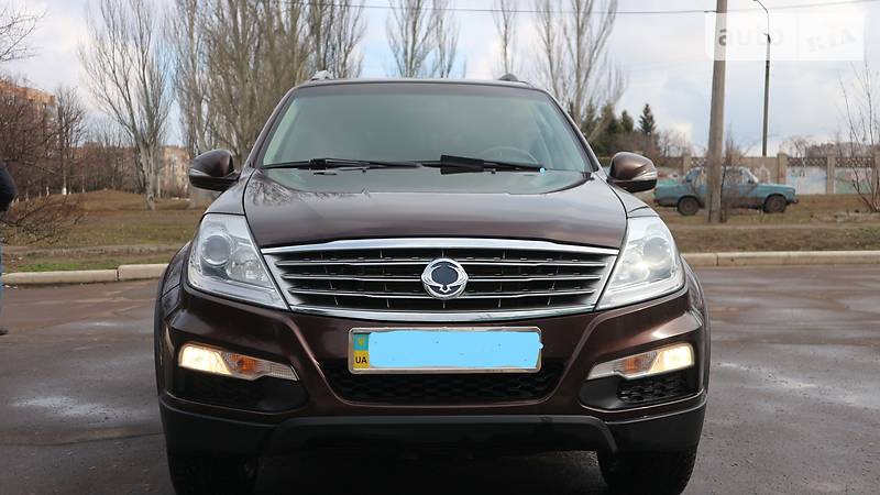 Внедорожник / Кроссовер SsangYong Rexton 2014 в Краматорске