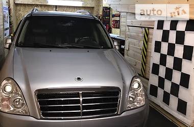 Позашляховик / Кросовер SsangYong Rexton 2010 в 