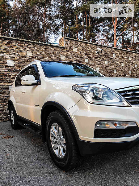 Позашляховик / Кросовер SsangYong Rexton 2014 в Києві