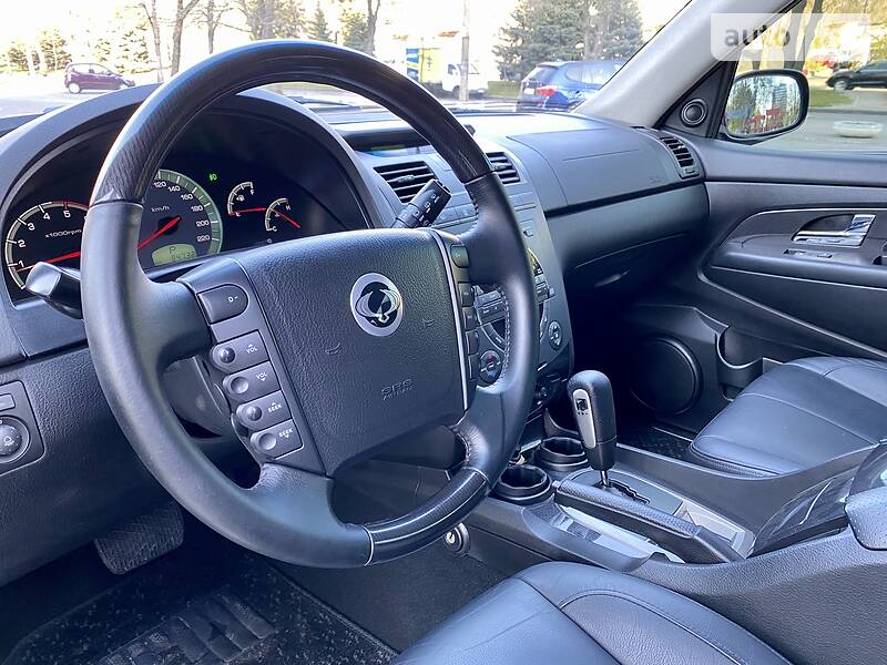 Позашляховик / Кросовер SsangYong Rexton 2010 в Дніпрі