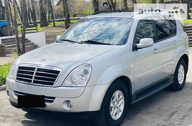 Внедорожник / Кроссовер SsangYong Rexton 2009 в Каменском