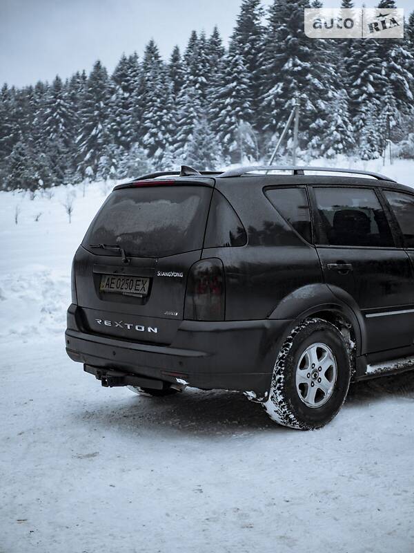 Позашляховик / Кросовер SsangYong Rexton 2008 в Дніпрі