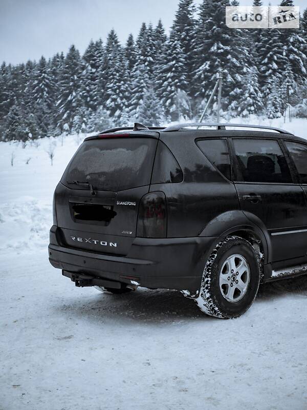 Позашляховик / Кросовер SsangYong Rexton 2008 в Дніпрі