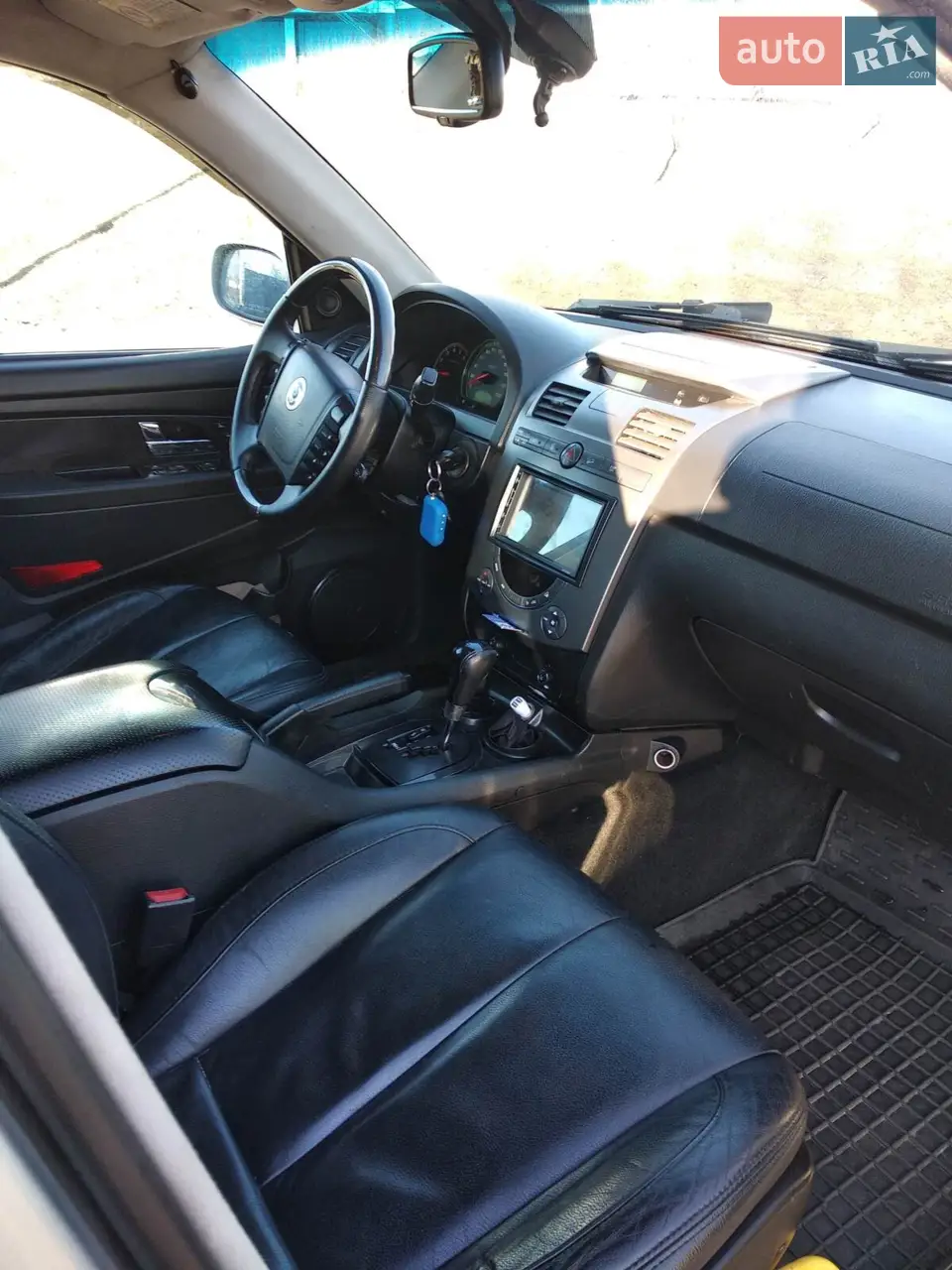 2012 SsangYong Rexton - мініатюра 21