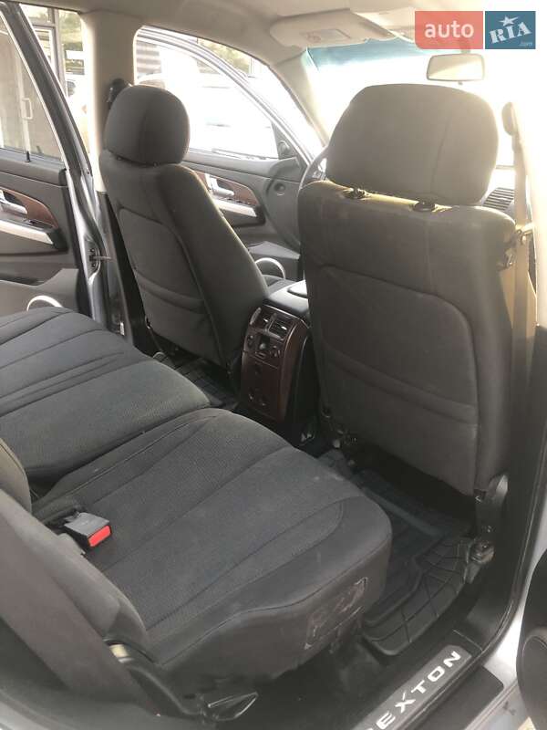 Внедорожник / Кроссовер SsangYong Rexton 2006 в Запорожье
