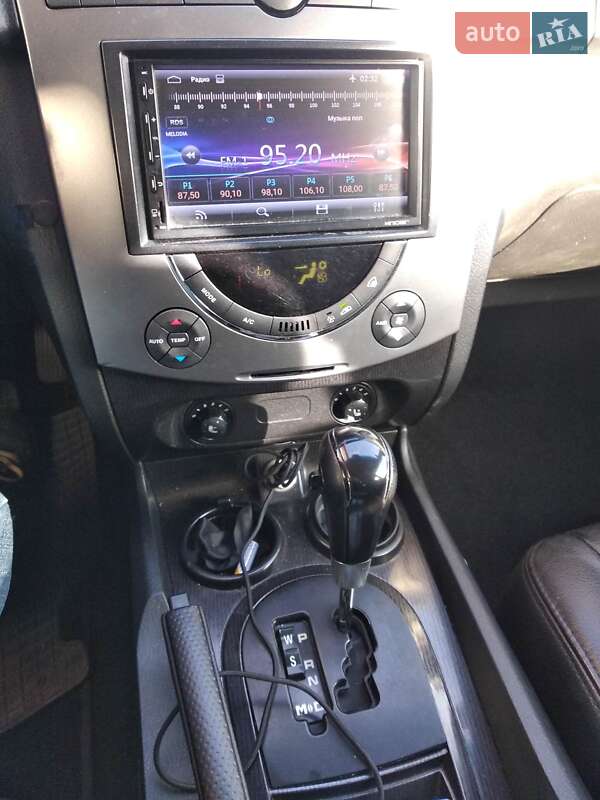 Позашляховик / Кросовер SsangYong Rexton 2012 в Києві