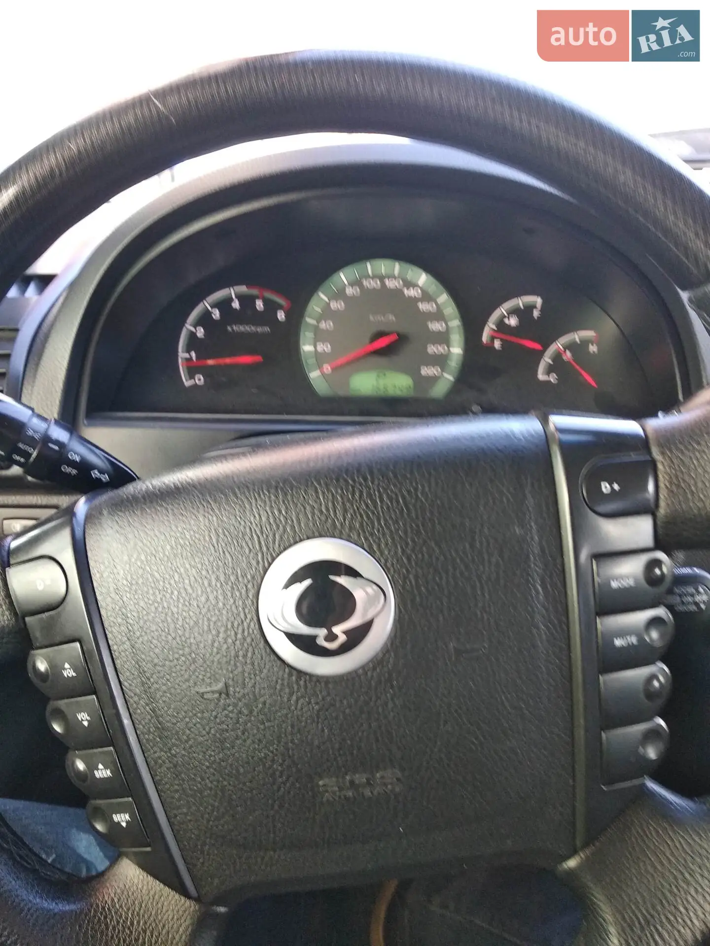 2012 SsangYong Rexton - мініатюра 18
