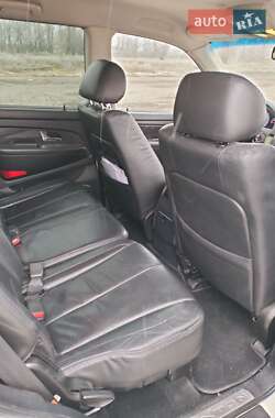 Внедорожник / Кроссовер SsangYong Rexton 2011 в 