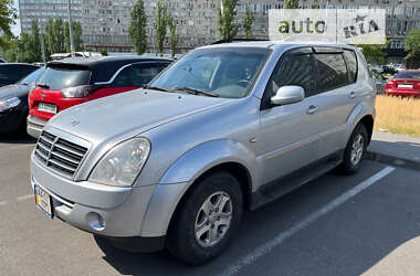 Позашляховик / Кросовер SsangYong Rexton 2010 в Києві