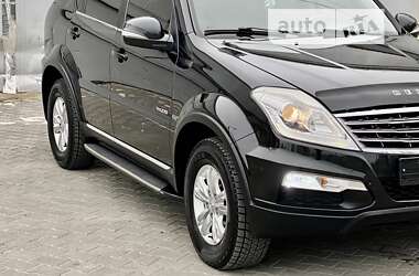 Позашляховик / Кросовер SsangYong Rexton 2014 в 